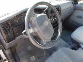 2000 Toyota Tacoma SR5 White Extended Cab 2.4L AT 2WD #Z23469